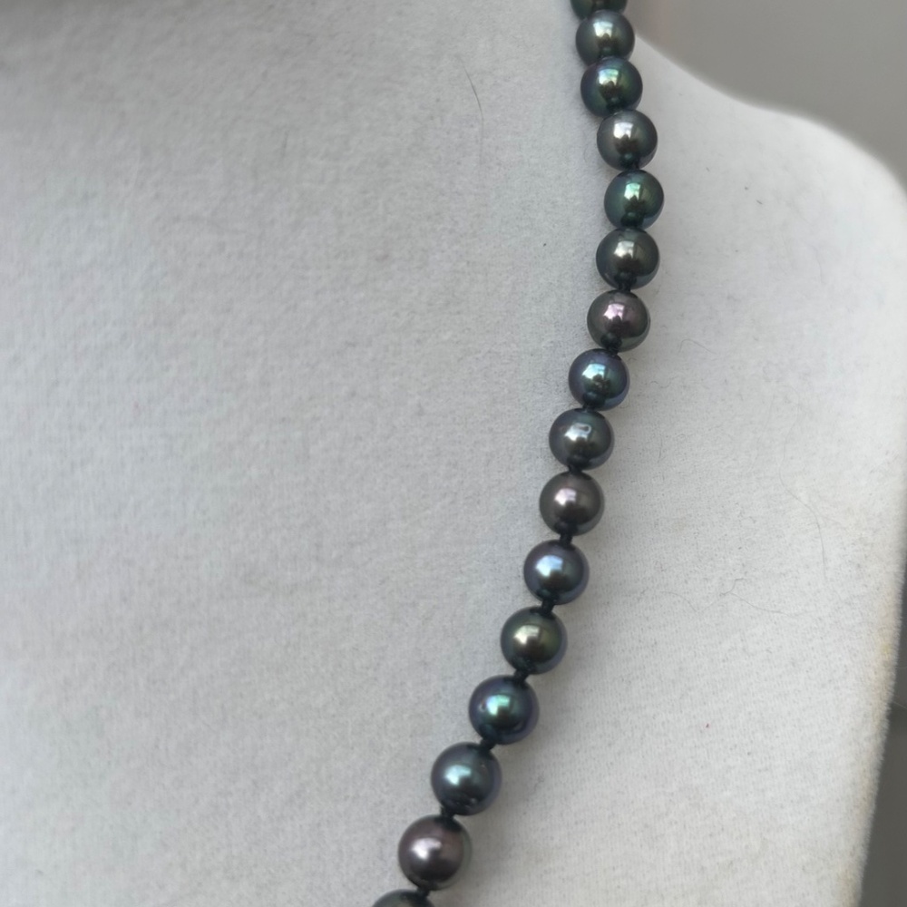 Gorgeous 18" genuine pearl necklace, multihued - Picture 3 of 3